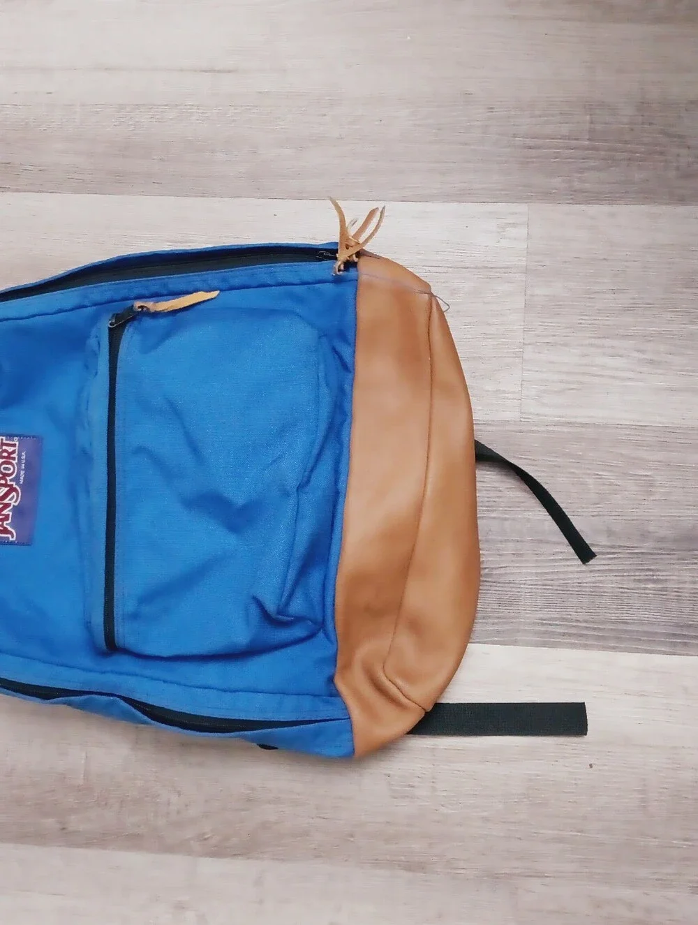 Jansport Vintage 90's Royal Blue Backpack with Tan Bottom